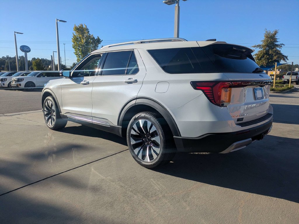 New 2026 Ford Explorer Platinum w/ LUX Leather Package AWD/4WD image 6