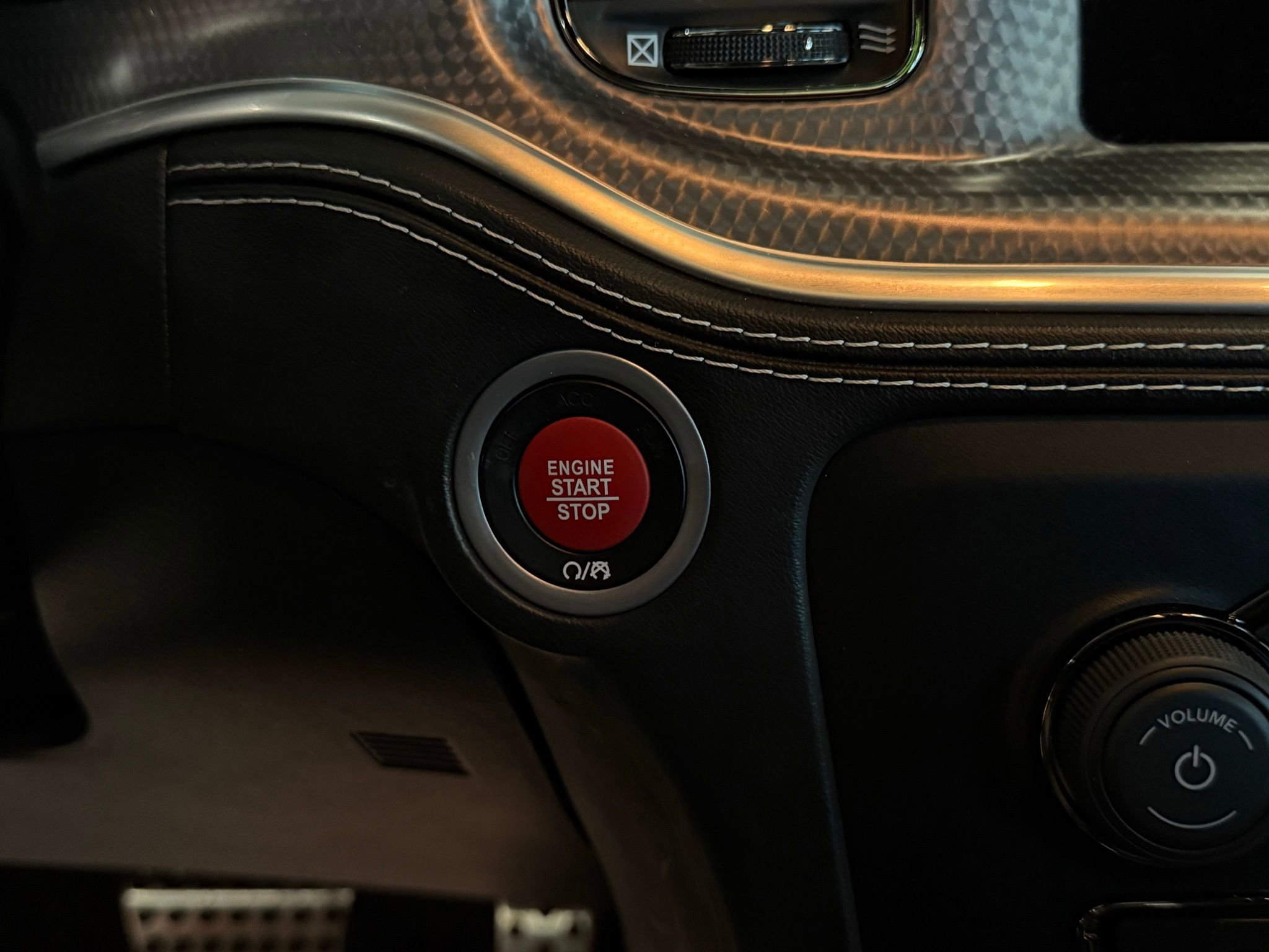 Used 2023 Dodge Charger SRT Hellcat image 40