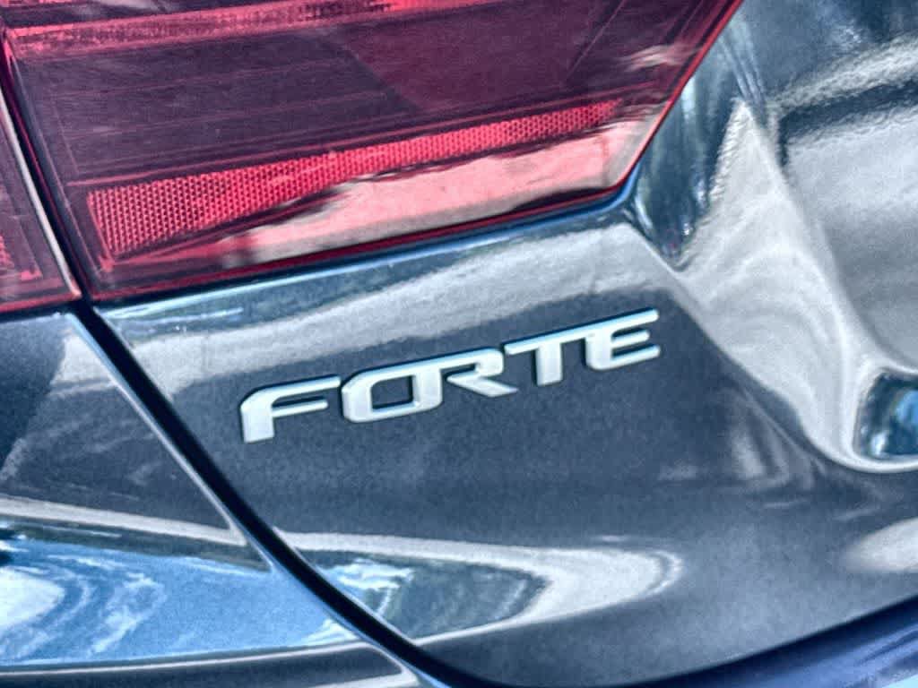 Used 2024 Kia Forte LXS FWD image 10