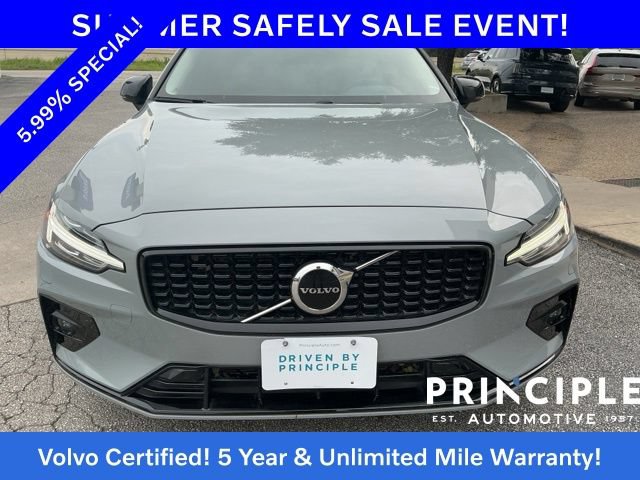 Certified 2025 Volvo S60 B5 Core FWD image 3