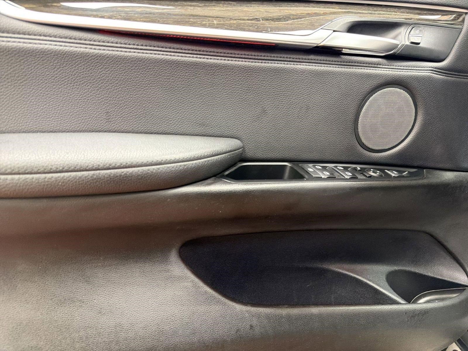Used 2016 BMW X5 xDrive50i AWD/4WD image 13