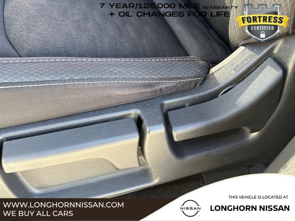 Used 2024 Nissan Pathfinder S FWD image 21