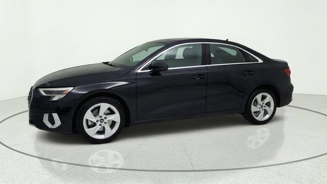 Used 2024 Audi A3 2.0T Premium FWD image 2
