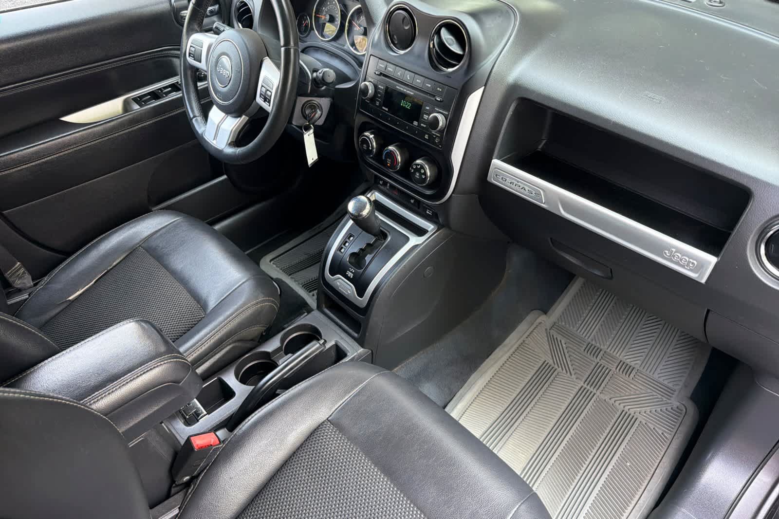 Used 2016 Jeep Compass Latitude AWD/4WD image 18