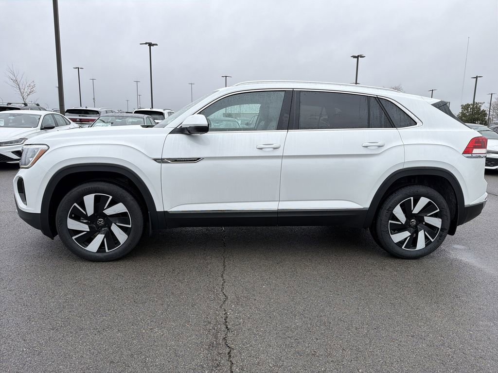 New 2026 Volkswagen Atlas Cross Sport SEL image 2