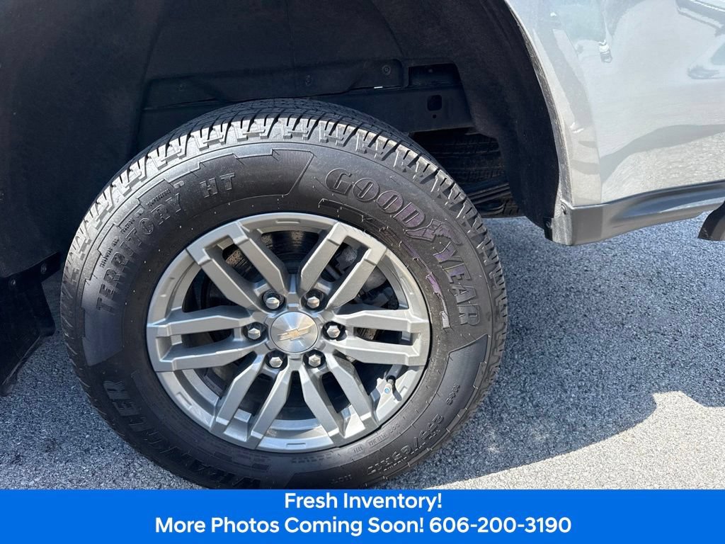 Used 2024 Chevrolet Colorado LT w/ LT Convenience Package AWD/4WD image 10