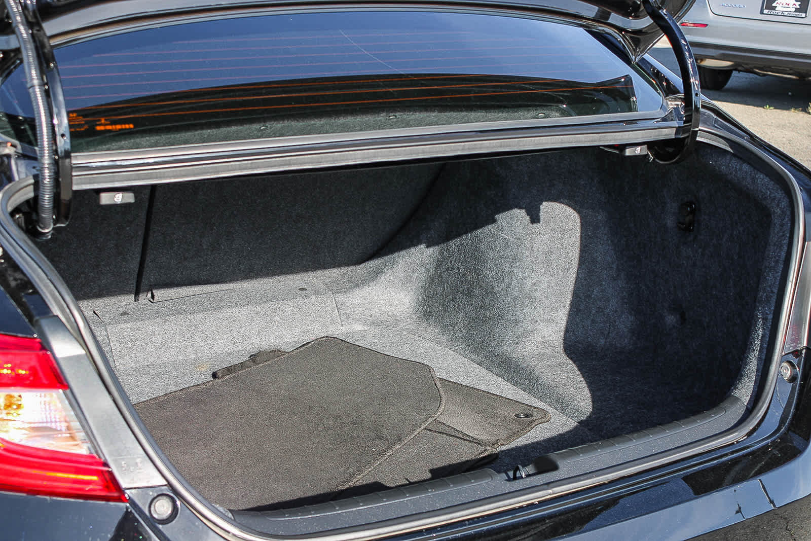 Certified 2022 Honda Accord Sport image 25