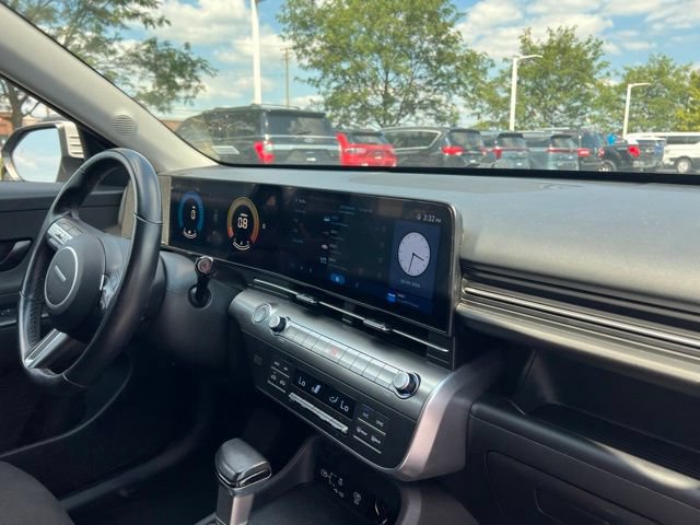 Used 2025 Hyundai Kona SEL FWD image 31