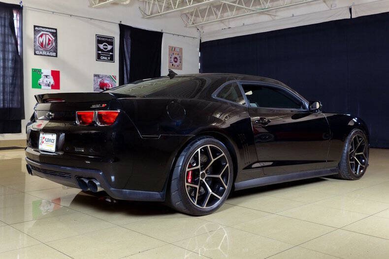 Used 2013 Chevrolet Camaro ZL1 RWD image 19