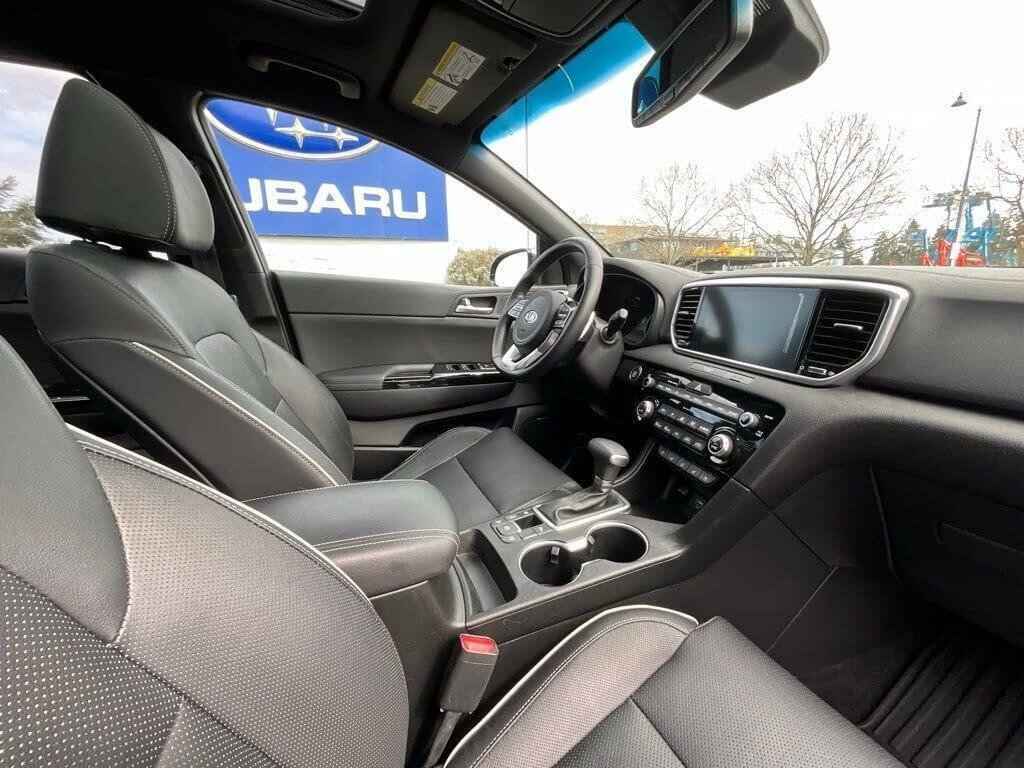 Used 2020 Kia Sportage SX image 18