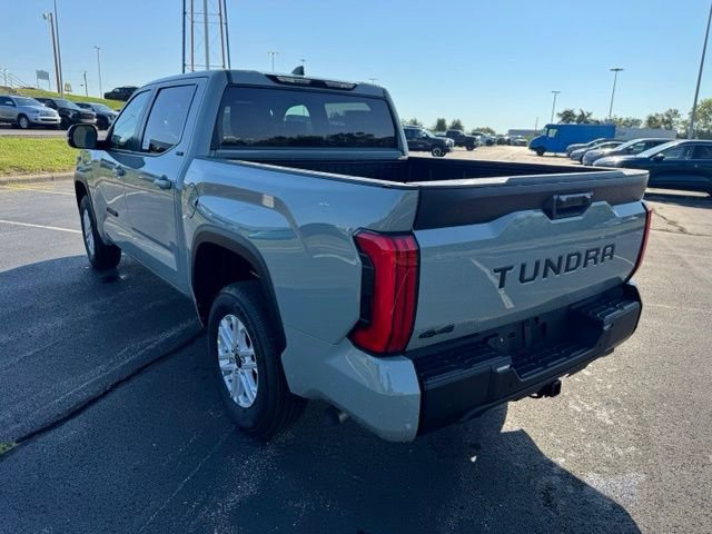 New 2026 Toyota Tundra SR5 w/ SR5 Premium Package AWD/4WD image 5