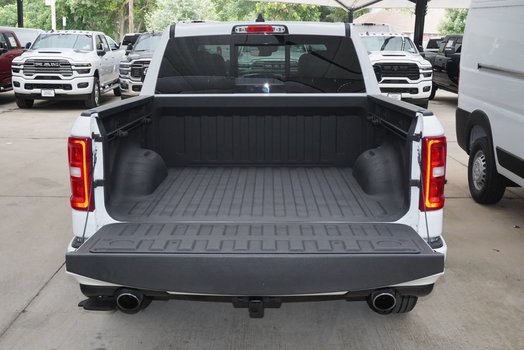 Used 2025 RAM 1500 Laramie w/ Sport Appearance Package AWD/4WD image 35
