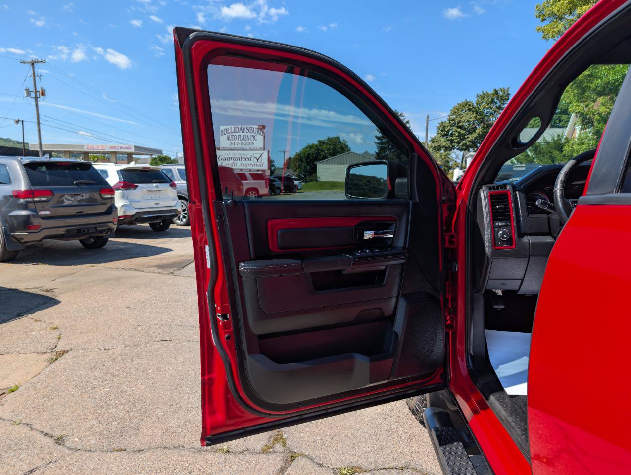 Used 2016 RAM 1500 Rebel w/ Luxury Group AWD/4WD image 9