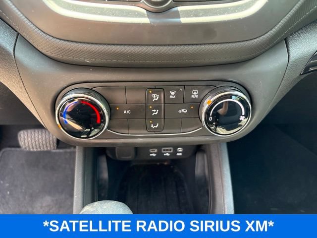 Used 2023 Chevrolet TrailBlazer LS FWD image 10