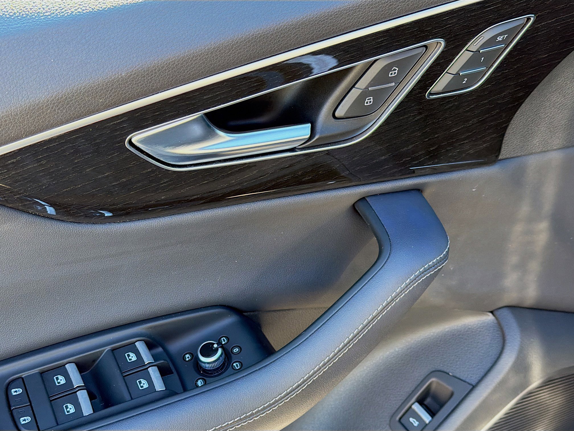 Certified 2025 Audi Q7 3.0T Premium Plus image 23