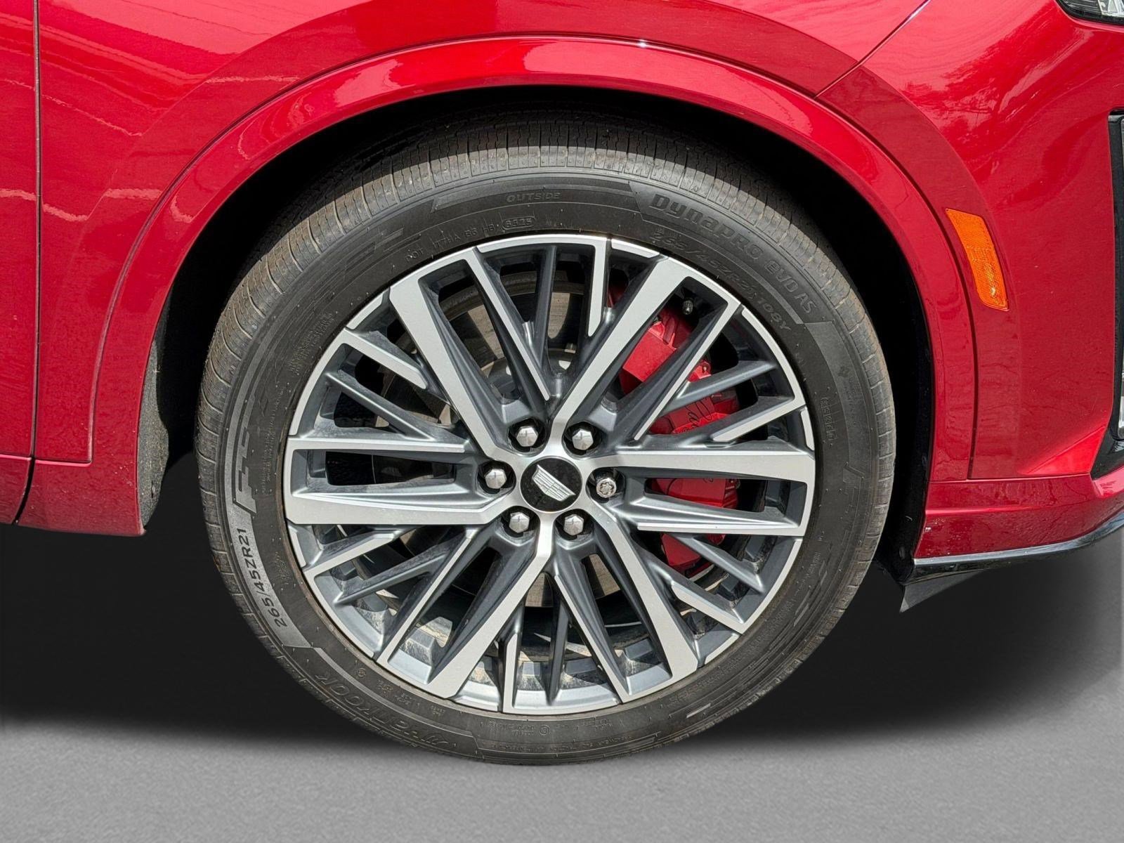 Used 2023 Cadillac XT6 Sport w/ LPO, Premium Carpet Package AWD/4WD image 12