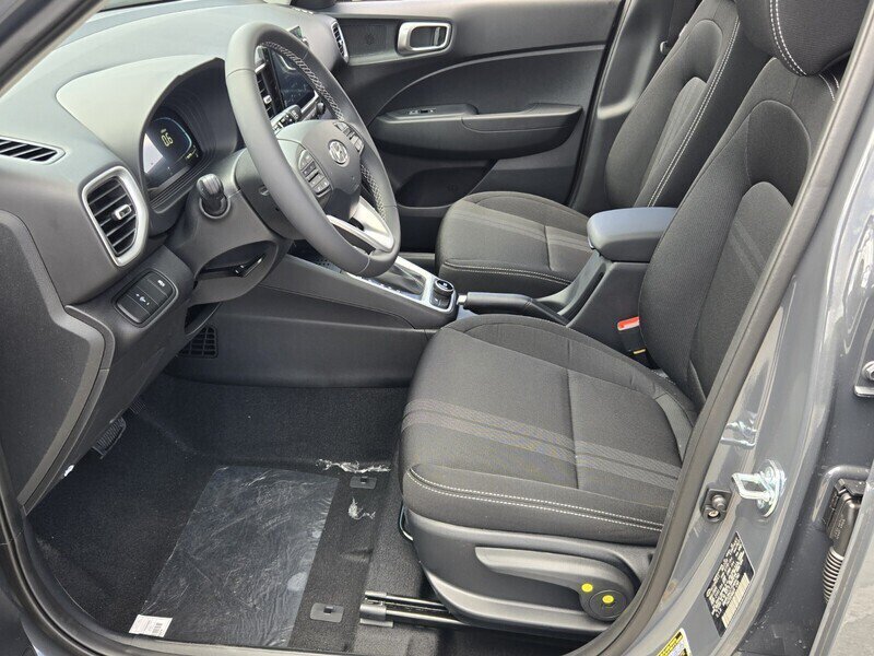 New 2026 Hyundai Venue SEL FWD image 5