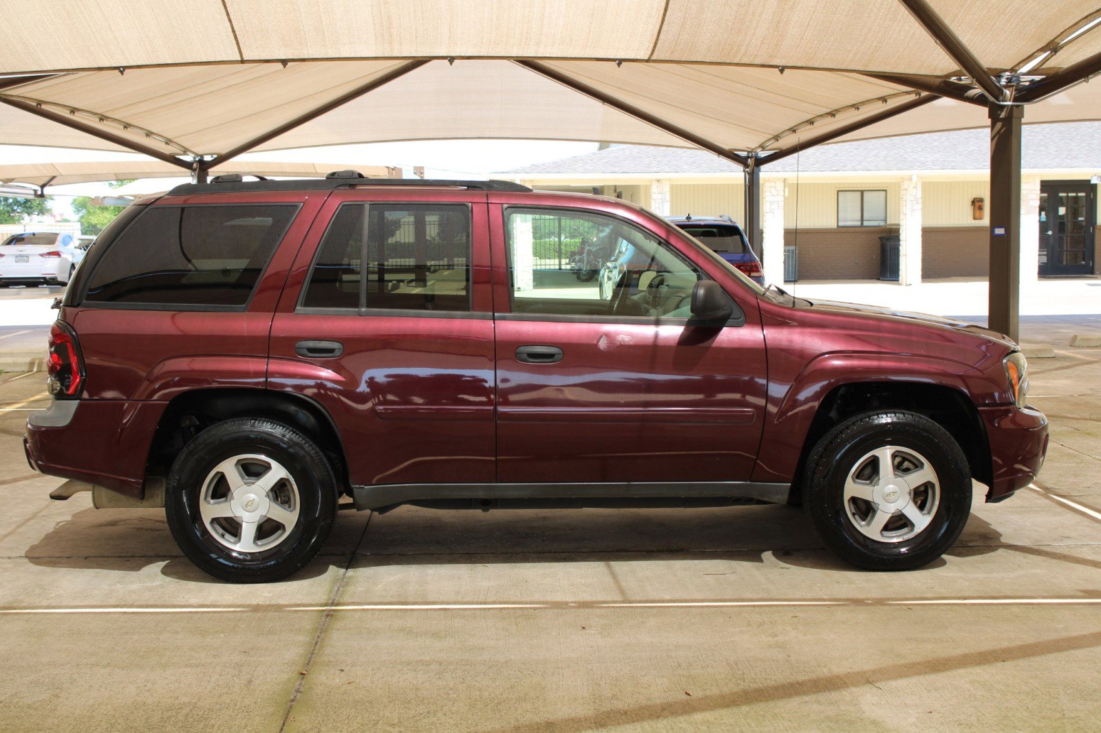 Used 2006 Chevrolet TrailBlazer LS w/ LS Preferred Equipment Group RWD image 12