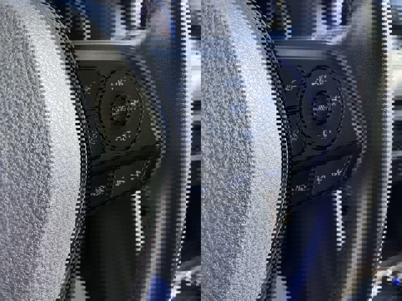 Used 2019 Toyota RAV4 Limited image 20