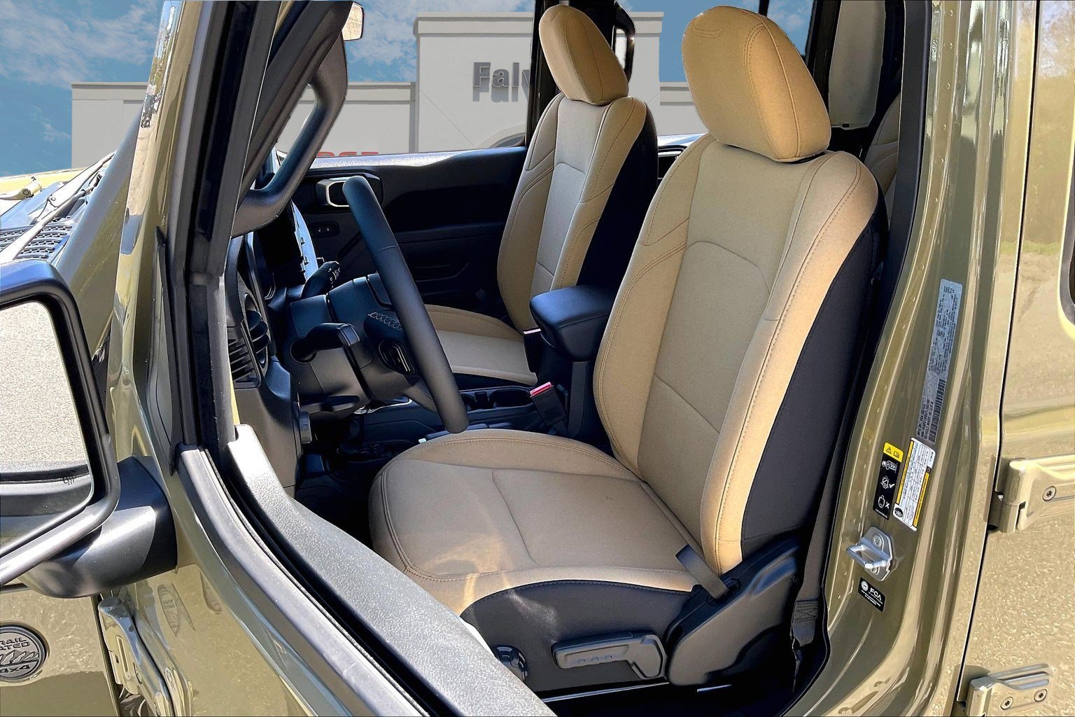 New 2026 Jeep Gladiator Sport AWD/4WD image 9