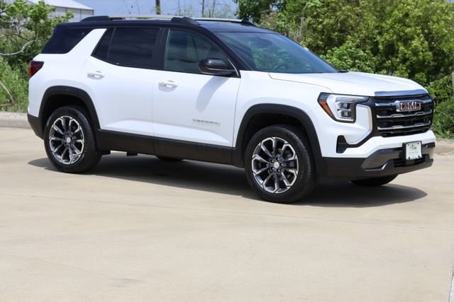 New 2026 GMC Terrain Elevation w/ Elevation Premium Package