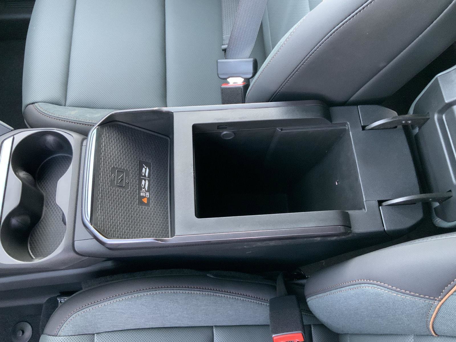 New 2026 GMC Terrain AT4 w/ LPO, Floor Liner Package image 51