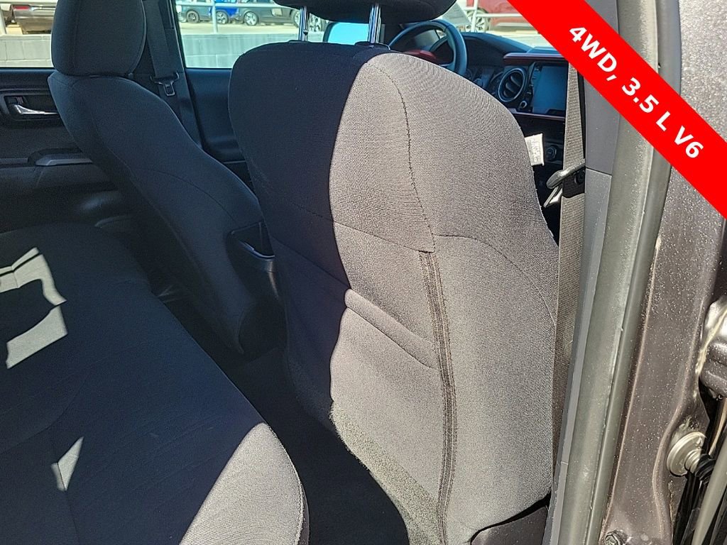 Used 2020 Toyota Tacoma TRD Sport image 35