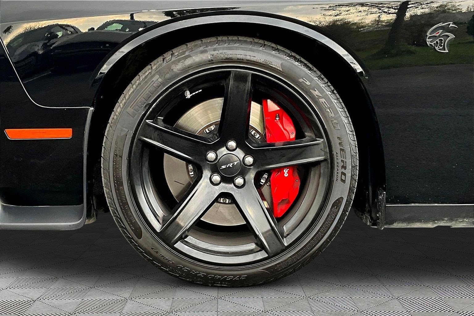 Used 2020 Dodge Challenger SRT Hellcat Redeye image 32