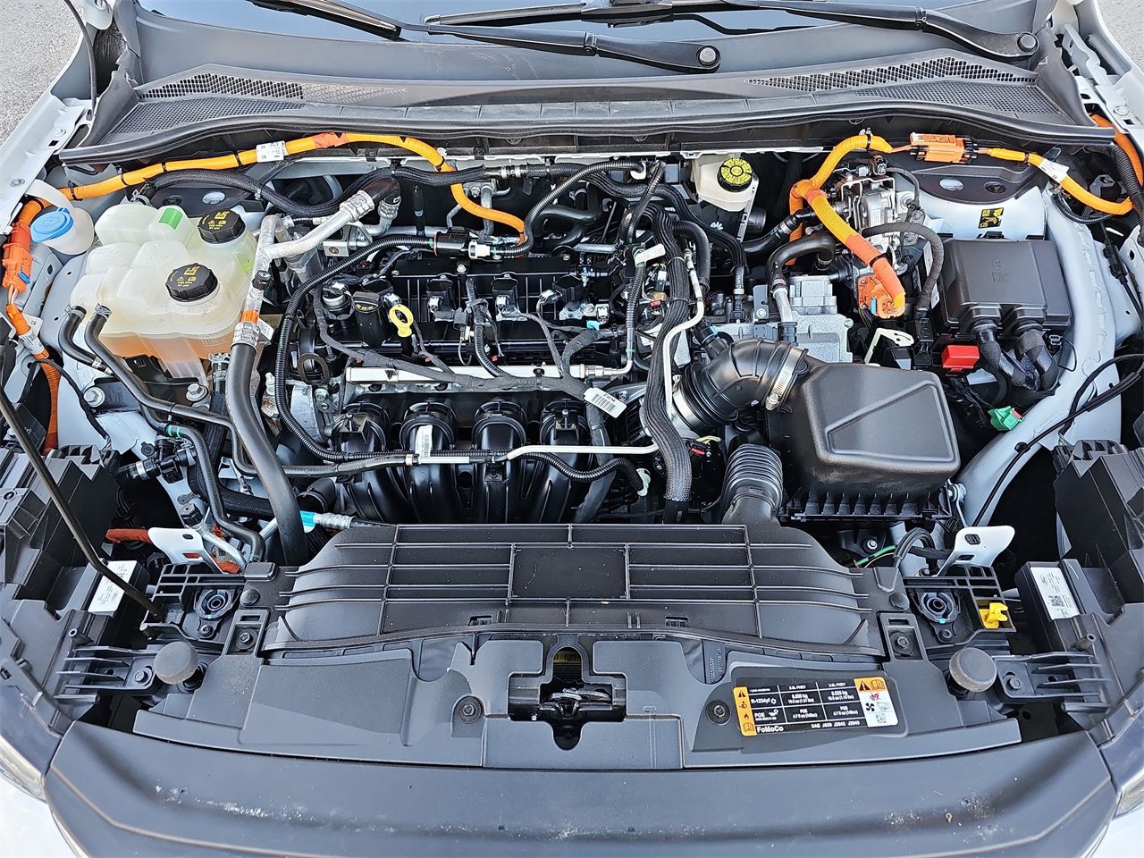 Used 2023 Ford Escape SE image 31