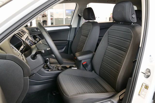 Used 2022 Volkswagen Tiguan S image 10