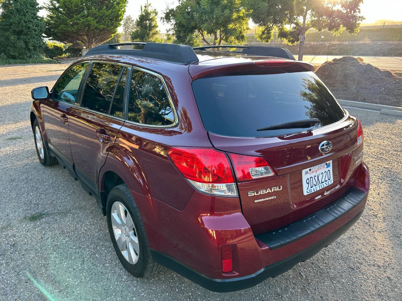 Used 2011 Subaru Outback 2.5i Premium image 19