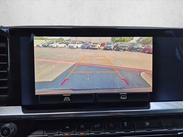 Used 2022 Chevrolet Silverado 1500 LT AWD/4WD image 13