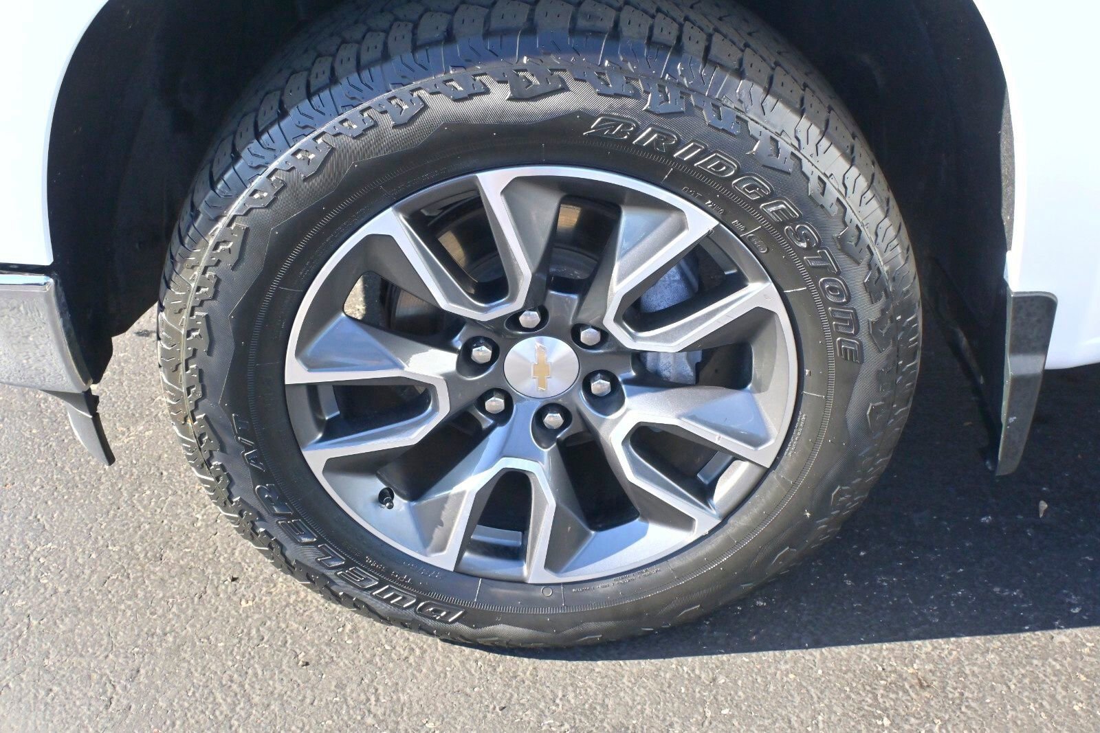 Used 2023 Chevrolet Silverado 1500 LT image 29