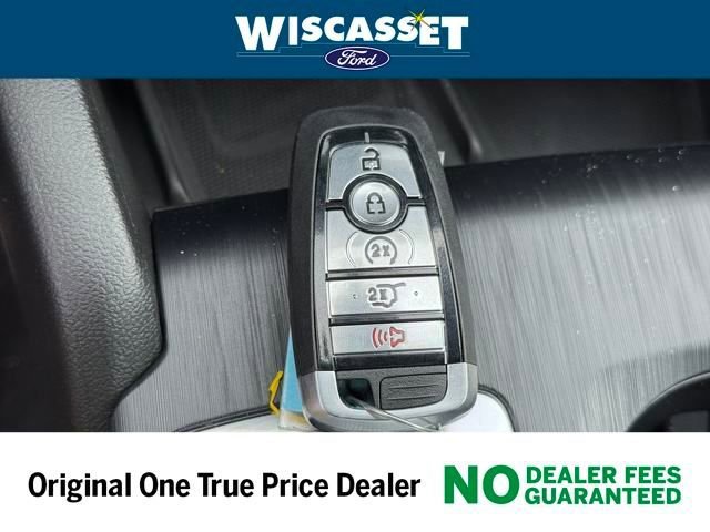 New 2025 Ford Escape ST-Line Elite w/ Class II Trailer Tow Package AWD/4WD image 14