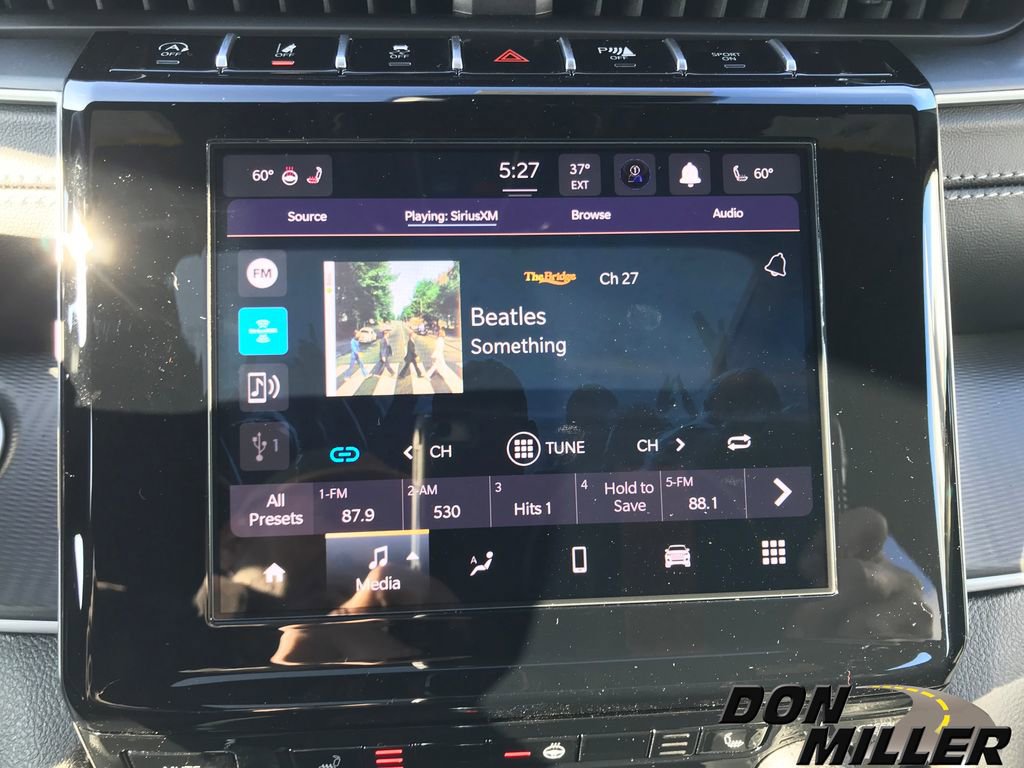 New 2025 Jeep Grand Cherokee L Altitude image 20