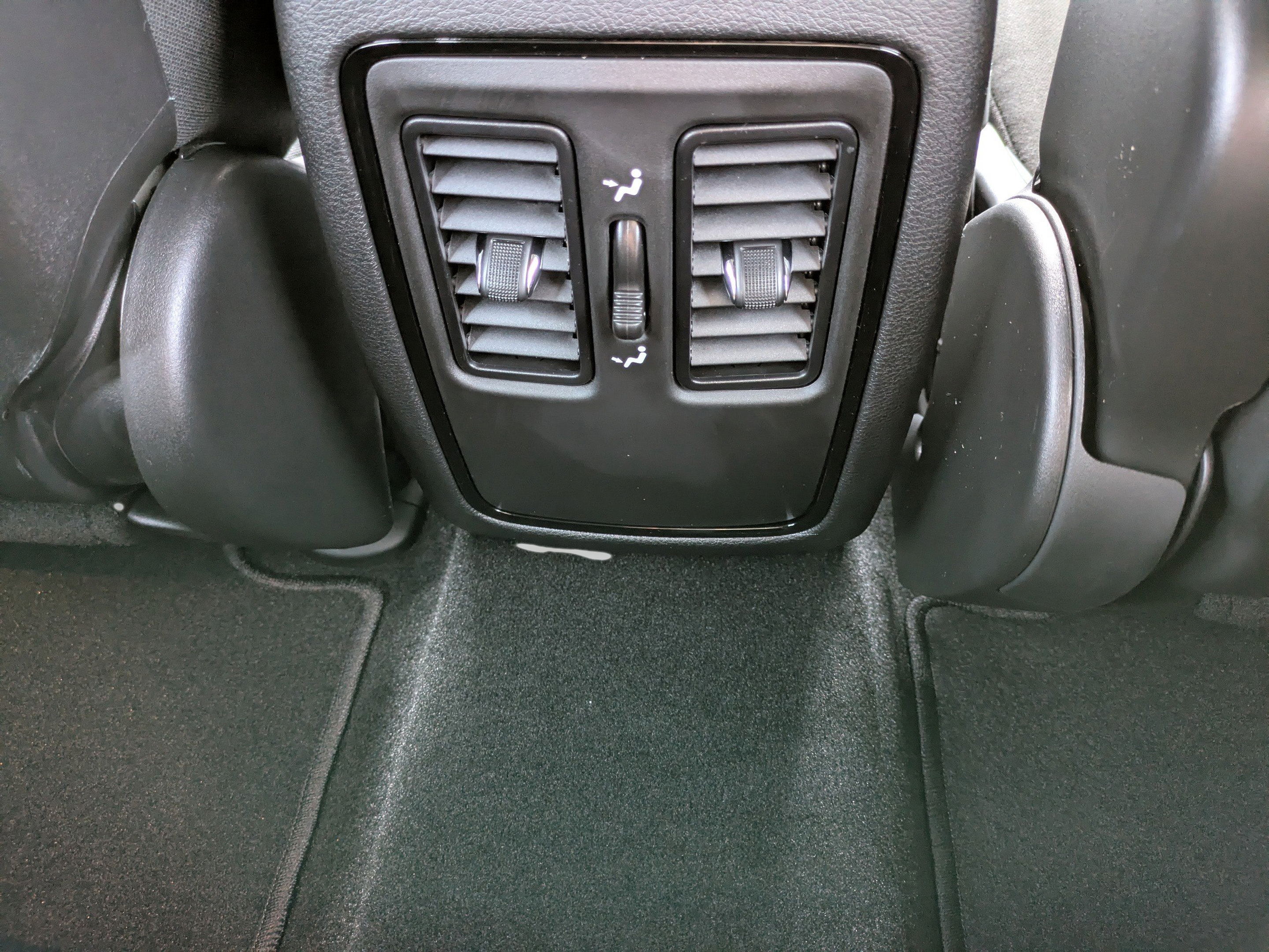 New 2026 Dodge Durango GT w/ Blacktop Package RWD image 17