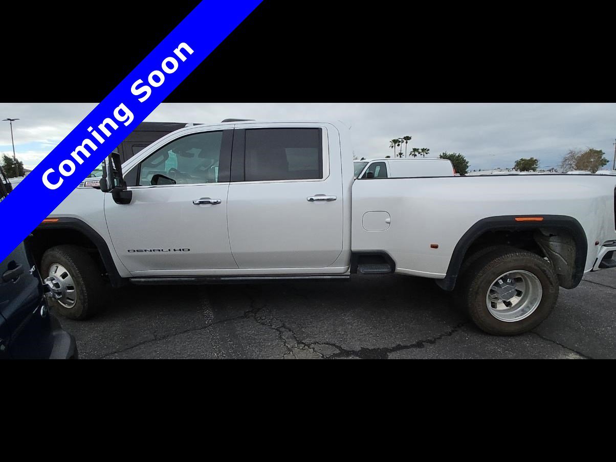 Used 2024 GMC Sierra 3500 Denali w/ Denali Reserve Package image 16