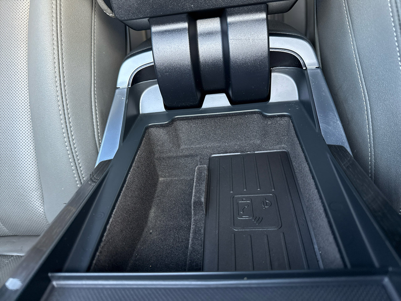 Used 2019 Audi Q8 Premium Plus w/ Premium Plus image 53