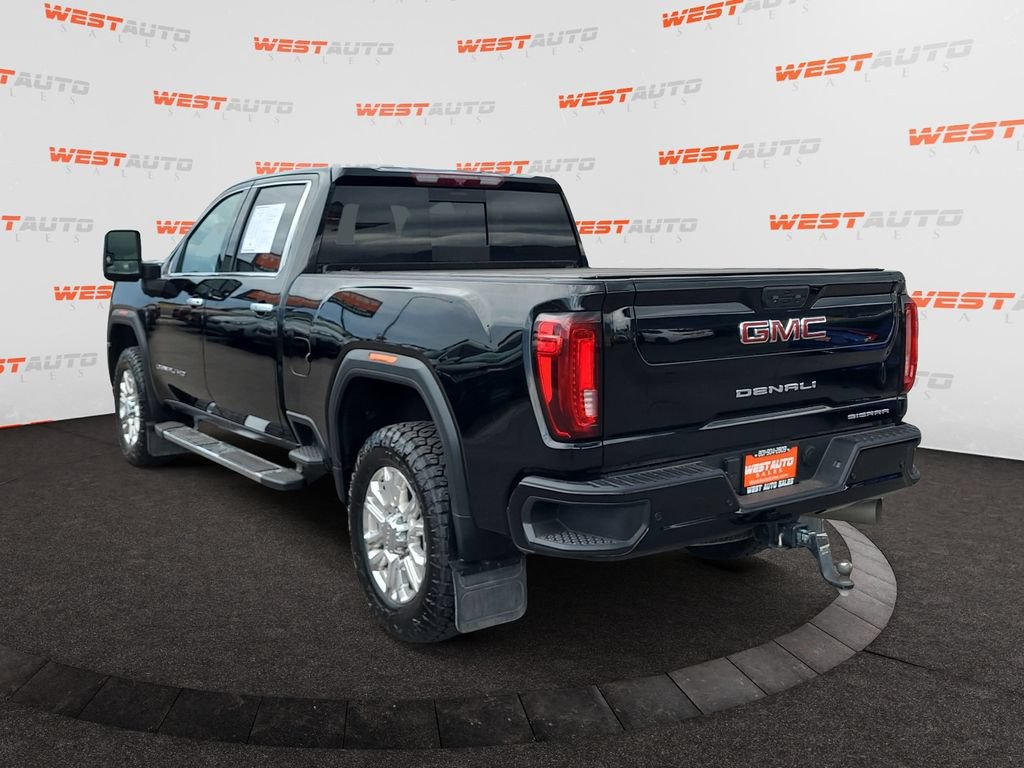 Used 2022 GMC Sierra 3500 Denali AWD/4WD image 3