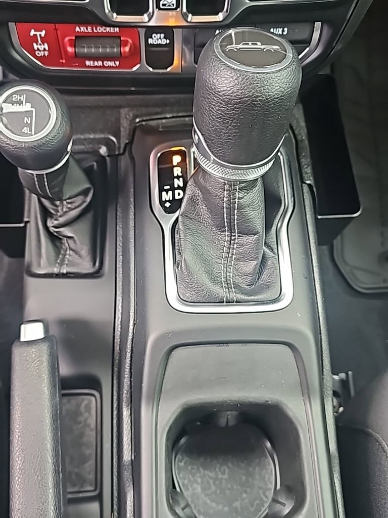 Used 2024 Jeep Gladiator Mojave w/ Safety Group image 23