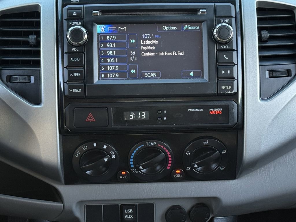 Used 2013 Toyota Tacoma PreRunner w/ SR5 Pkg image 17