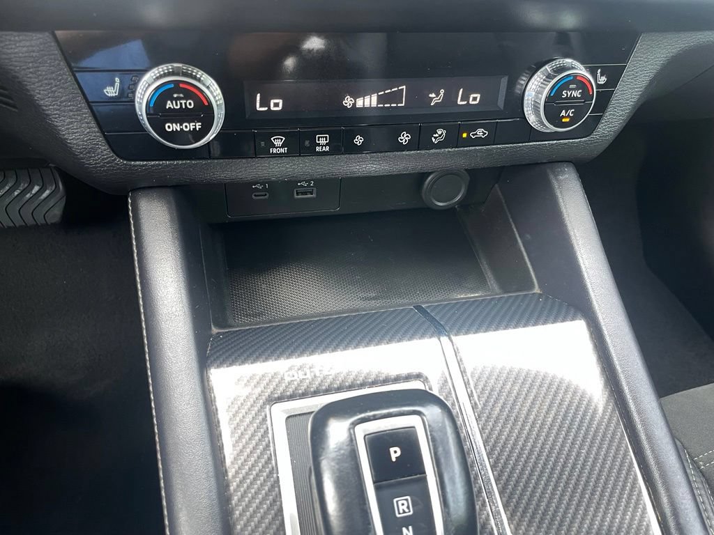 Used 2023 Mitsubishi Outlander SE FWD image 17