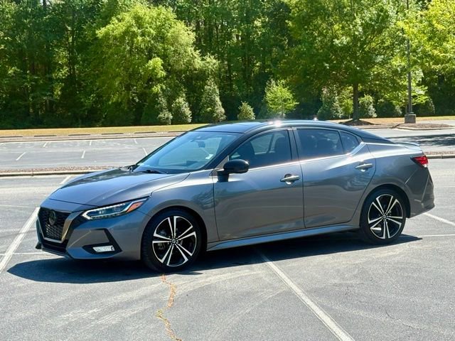 Used 2023 Nissan Sentra SR w/ SR Premium Package FWD image 2