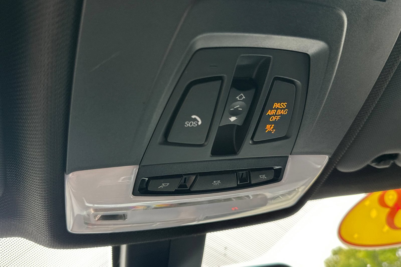 Used 2018 BMW 330i Sedan w/ Convenience Package RWD image 33