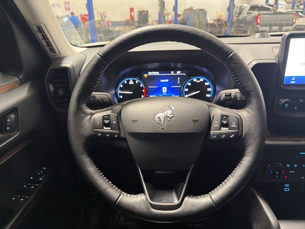 Certified 2022 Ford Bronco Sport Outer Banks w/ Tech Package AWD/4WD image 18