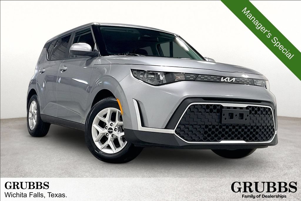 Used 2025 Kia Soul LX