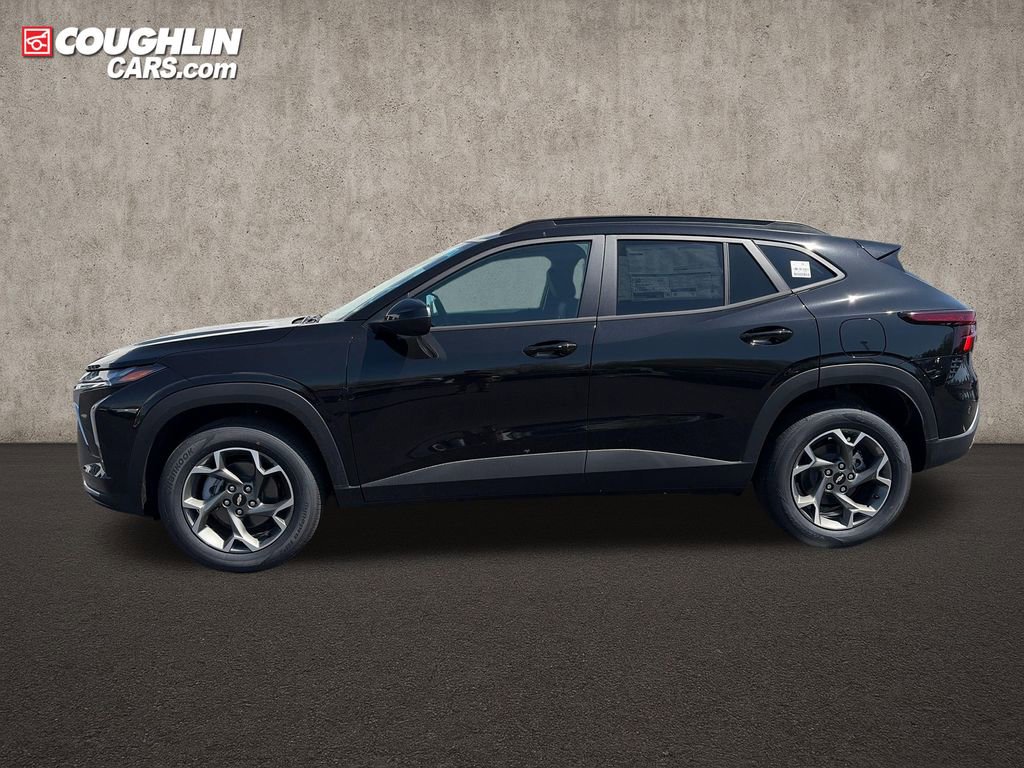 New 2026 Chevrolet Trax LT w/ Driver Confidence Package FWD image 2