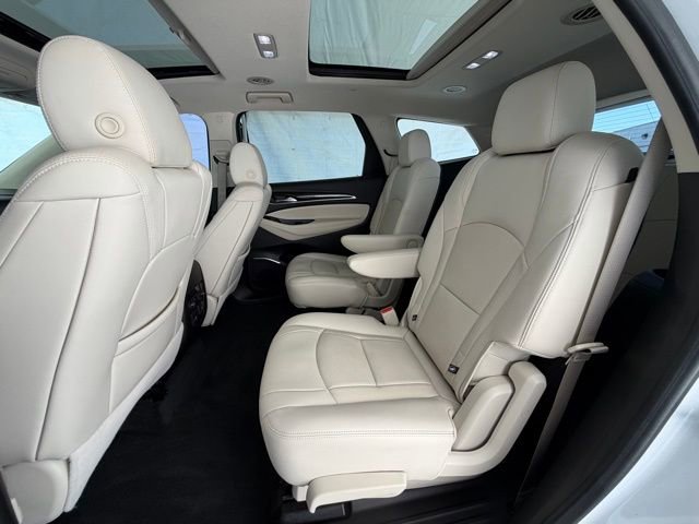 Used 2022 Buick Enclave Premium w/ Experience Buick Package image 31