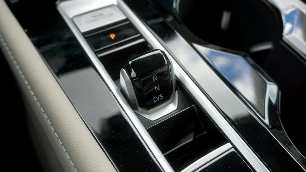 New 2026 Volkswagen Atlas SEL Premium R-Line image 20