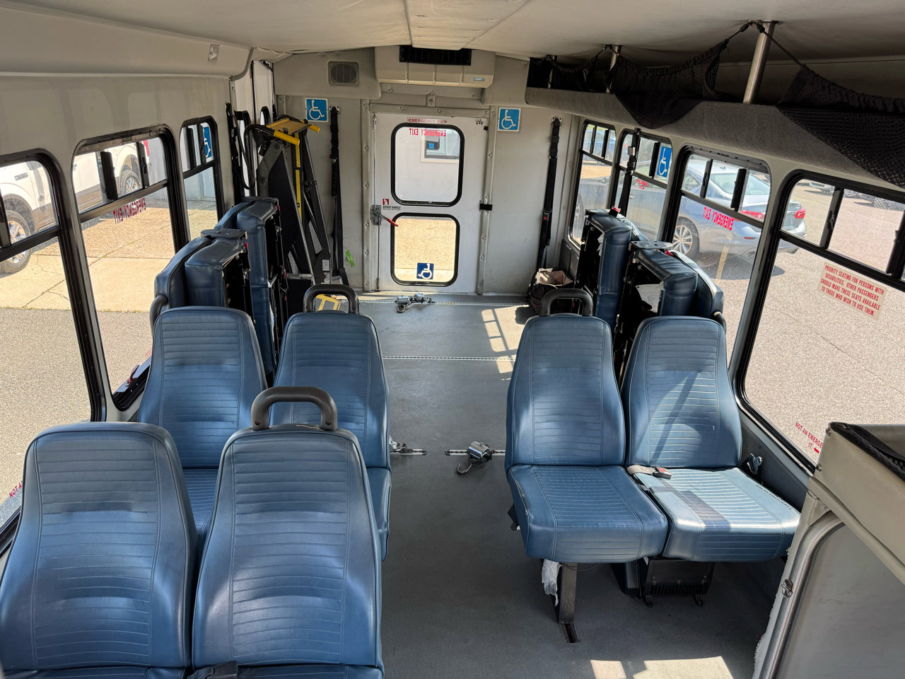 Used 2012 Ford E-450 and Econoline 450 Super Duty w/ Shuttle Bus Prep Pkg image 20